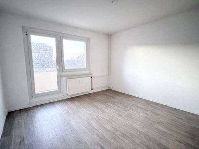 ** charmante 3 Raum mit Balkon in ruhiger Lage im 2. OG **