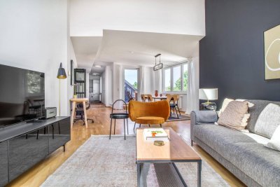 Hochwertige DG-Wohnung neben Schönbrunn, 4 Zimmer mit privater Dachterrasse und Gemeinschaftsgarten (VIE177)