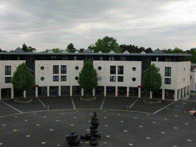 Im Zentrumsbogen! Geplegte 2 ZKBB Wohnung mit Gäste-WC in Bielefeld Sennestadt!
