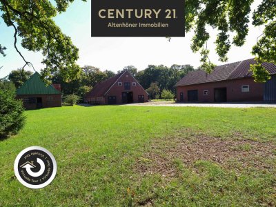 Resthof mit 3 sanierten Wohnungen + Stallgebäude und über 8000m² Grundstück!