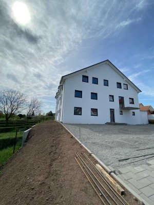 Exklusive 4-Zimmer-Wohnung mit großer Terrasse