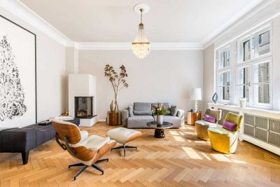 Atemberaubend modernisiertes 4-Zimmer-Altbaujuwel mit stylischem Flair und Balkon