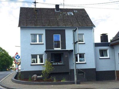 2 Familienhaus mit Garten in Raubach zu verkaufen *provisionsfrei