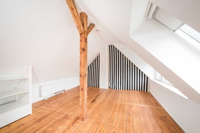 Helle und moderne Maissonette Wohnung