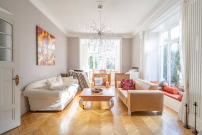 Großzügige und helle Altbauwohnung in Oldenfelde