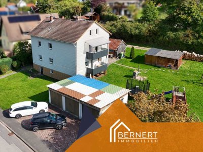 Zweifamilienhaus mit großem Grundstück in bevorzugter Lage bei Coburg