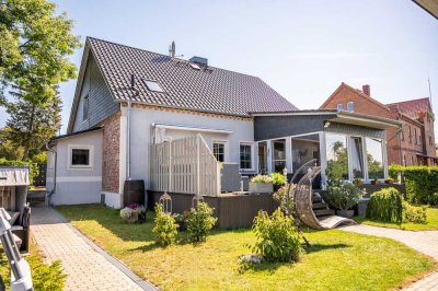 Villa Mühlenblick - Traumhaft leben in Wassernähe mit eigenem Pool