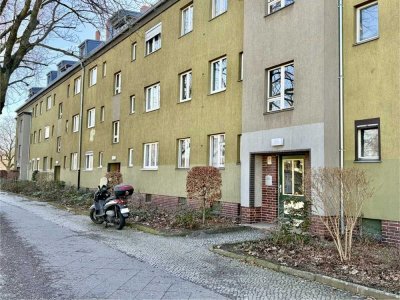 Für Kapitalanleger: Kompakte 3-Zimmer-Wohnung mit Wintergarten und Blick ins Grüne