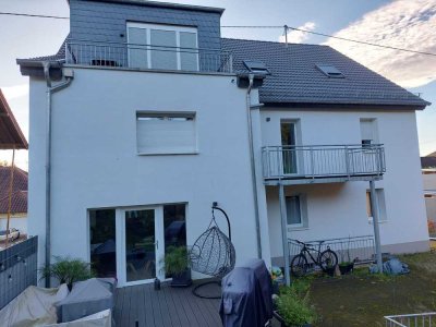 Ansprechende 3-Zimmer-EG-Wohnung mit gehobener Innenausstattung mit Balkon in Oberthal