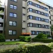 Attraktive 2,5-Zimmer Wohnung im 2. OG in Mülheim Broich, voll renoviert
