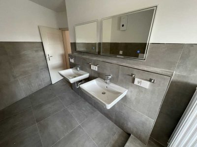 Koblenz Südstadt: 5ZKB Mitarbeiterwohnung in zentraler Lage