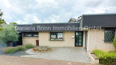 Ebenerdige 3 Zimmerwohnung
im Bungalowstil mit Terrasse und Atriumgarten
in Pulheim-Stommeln!