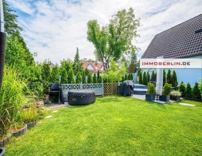 IMMOBERLIN.DE - Geniale Doppelhaushälfte mit Einliegerwohnung – Raumwunder mit Südwestgarten