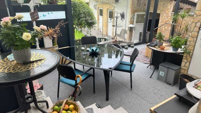 MFH - 4 WE - toller Garten -  Wellnessbereich - Jacuzzi - Sauna - Kamin - z.Zt. Kurzzeitvermietung