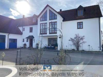 Exklusives Wohnen auf großzügiger Fläche in Königsfeld!