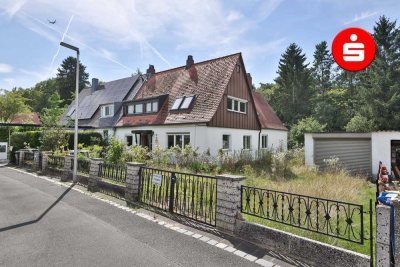 Charmantes Haus mit großem Grundstück in grüner Lage – Ideal für Renovierungsbegeisterte!