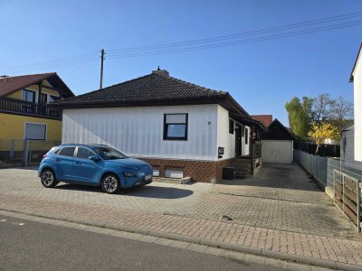 Attraktives Einfamilienhaus mit separater Wohnung und großzügigem Grundstück in Lustadt, RLP