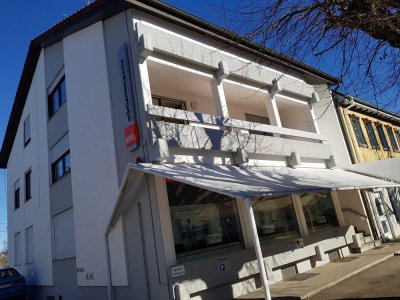 Kompakte Gewerbeeinheit als Ladenlokal oder Büroräume mitten in Winterlingen