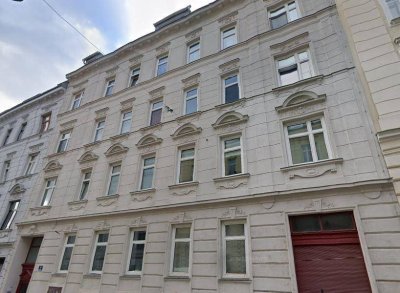 Schöne Einraum-Dachgeschosswohnung -
Nähe S-Bahn- Station Penzing