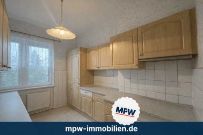 Wasserblick & Altbauflair: Vermietete Wohnung mit Balkon