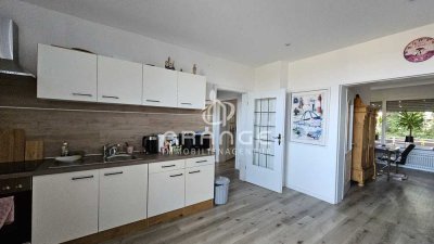 ***Schöne 2-Zimmer-Wohnung mit Balkon***