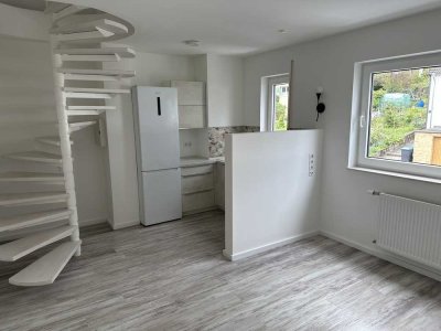 Exklusive, sanierte 2-Raum-Maisonette-Wohnung mit gehobener Innenausstattung in Andernach