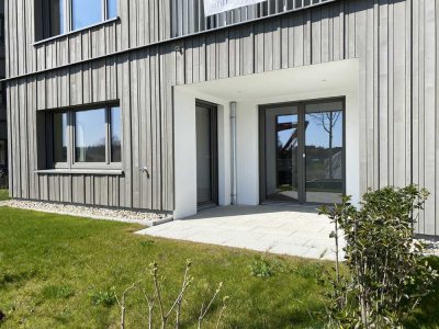 Attraktive 3 Zimmer Erdgeschoss Wohnung mit privatem Garten und Terrasse (barrierefrei)