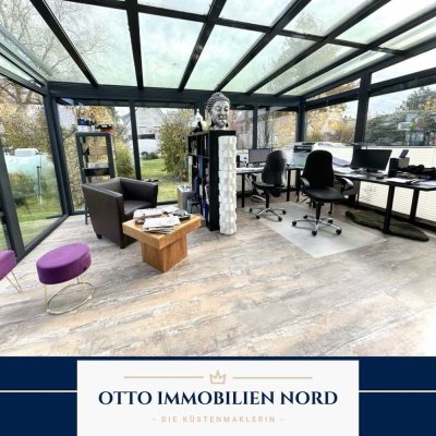 Schiffdorf-Geestenseth: Mod. Einfamilienhaus, Wintergarten m. Panoramaglasfront, Doppelgarage, Sauna