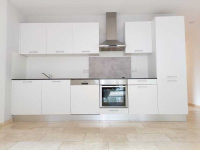 Schöne 5-Zimmer-Wohnung mit zwei Loggien u. moderner Ausstattung