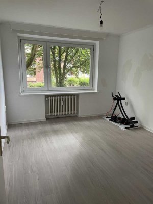 Für Singles - Langfristige Untermiete-Alltagstaugliche 3-Zimmer-Wohnung in Hamburg Eimsbüttel