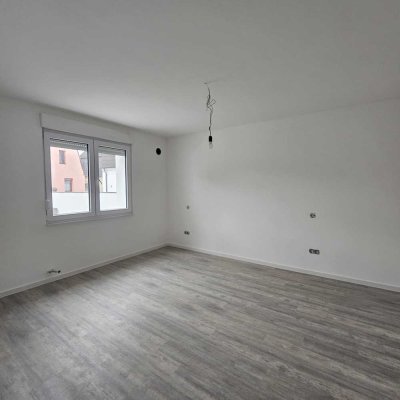 Moderne 2-Zimmer-Wohnung im Herzen von Lampertheim – Stilvoll, zentral und hochwertig