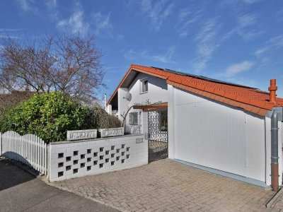 Energetisch sanierte Doppelhaushälfte in ruhiger Aussichtslage