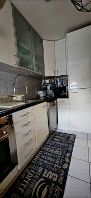 850 € - 70 m² - 3.0 Zi.