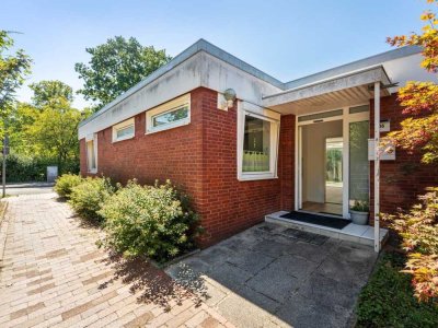 Renovierter Bungalow auf Eigentumsgrundstück zum Einziehen und Wohlfühlen in Wolfsburg