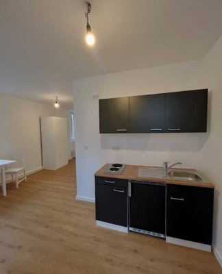 Moderne 1-Zimmer-Wohnung im Herzen von Landau – voll saniert & teilmöbliert