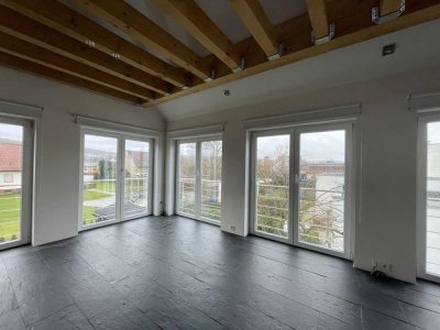 2,5-Zimmer Maisonette mit Galerie, Loftcharakter & großer Terrasse