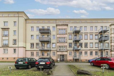 Vermietete 2-Zimmer-Wohnung mit Tageslichtbadezimmer und Balkon im Zentrum vom Chemnitz