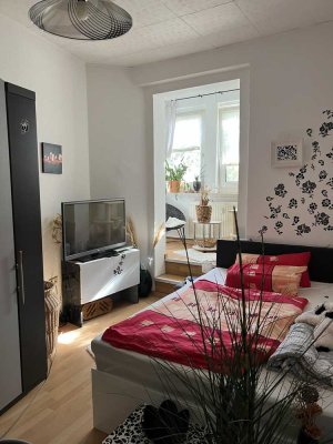 Schöne 2-Zimmer Wohnung im 1 OG in begehrter Lage