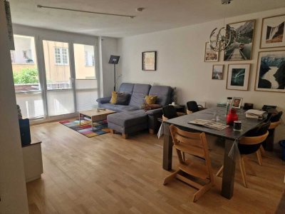 Zentral aber sehr ruhig: 3,5 -Zimmer-Wohnung Laim, stillvoll, geräumig, hell, Süd/Westterrasse