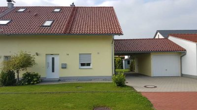 Reizvolle Doppelhaushälfte mit Garten in Germaringen