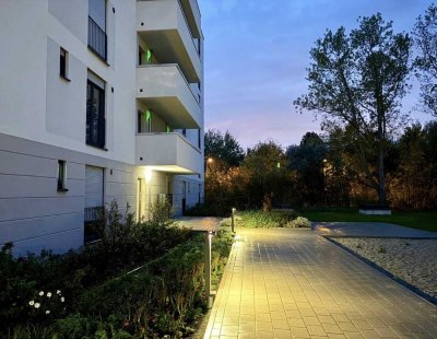 4-Zimmer-Wohnung mit TG-Stellplatz, gehobener Innenausstattung, Balkon und Einbauküche in Rostock