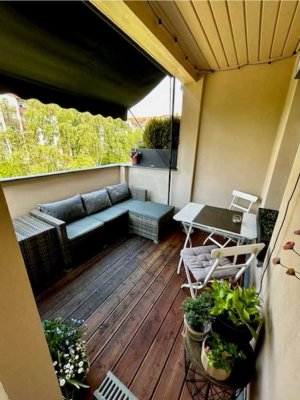 * Maissonette * Balkon * Tageslichtbad mit Wanne * EBK vom Vormieter möglich * PKW-Stellplatz *
