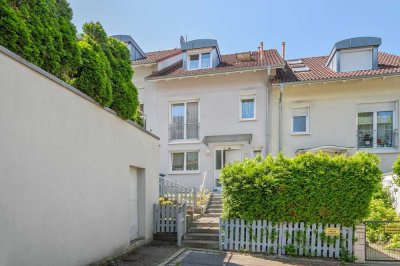 Interessante Chance in Lörrach-Salzert: Familienhaus mit Garage und Garten!