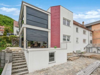 Kernsaniertes Mehrfamilienhaus mit 3 Garagen in zentraler Lage von Oberkochen