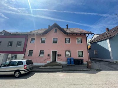 Voll vermietetes Mehrfamilienhaus in Schwarzach