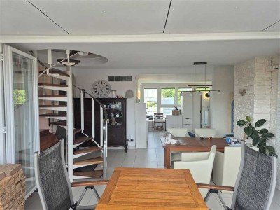 ** Einzigartige 5,5 Zimmer-Galeriewohnung mit Alpenblick und Kamin zum Sebstbezug **