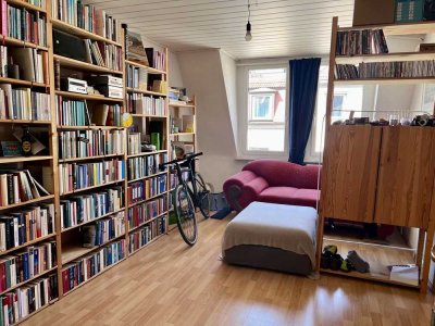 Sorgenfreie 2-Zimmer-Wohnung: Modernisiert &amp; vermietet