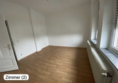 Attraktive und vollständig renovierte 3-Zimmer-Wohnung mit Balkon in Ahlen
