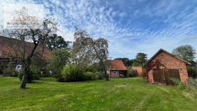 Träume verwirklichen! Resthof mit Bauplätzen zu verkaufen.