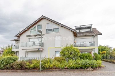 Gepflegte 2-Zimmer-Wohnung (Hochparterre) mit überdachtem Balkon / plus Stellplatz